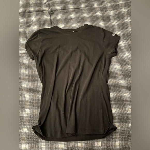 Vintage Cowgirl Tuff t-shirt - Picture 1 of 4